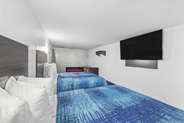 Hotel Opus Bronx Near Bay Plaza Mall New York Bagian luar foto